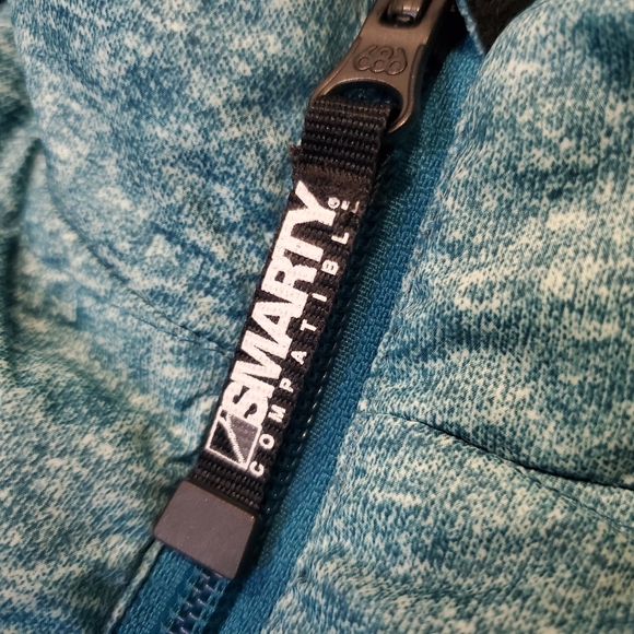 686 Women's Airflight Puffer Jacket - Picture 4 of 8